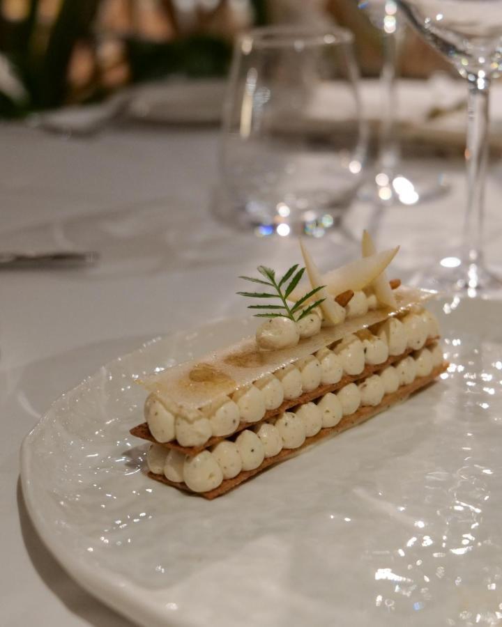 Hotel Le Roi Theodore & Porto-Vecchio (Corsica)