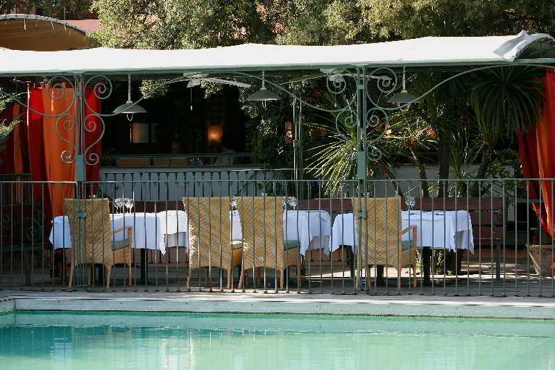 Hotel Le Roi Theodore & 4*