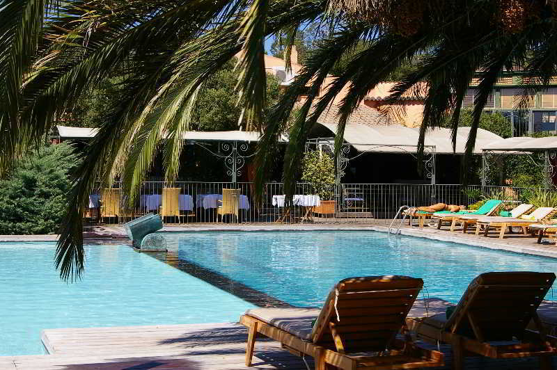 Hotel Le Roi Theodore & 4*